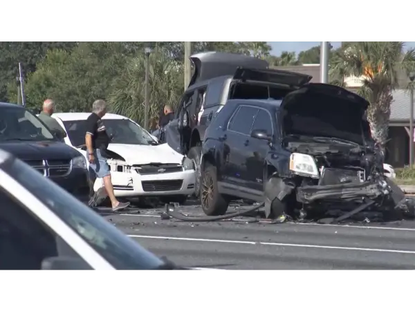 Дефект на монтажата на менувачот Ford Bronco 2025: Теренски пат во близина на превртување искри аларм за заедницата